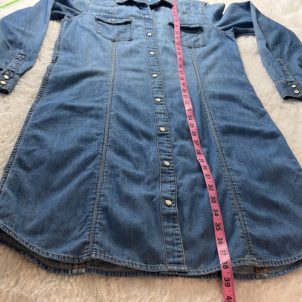 GAP Western Pearlsnap Shirt Dress M Belted‎ Chambray Lightweight Cotton Cowgirl - Picture 9 of 17